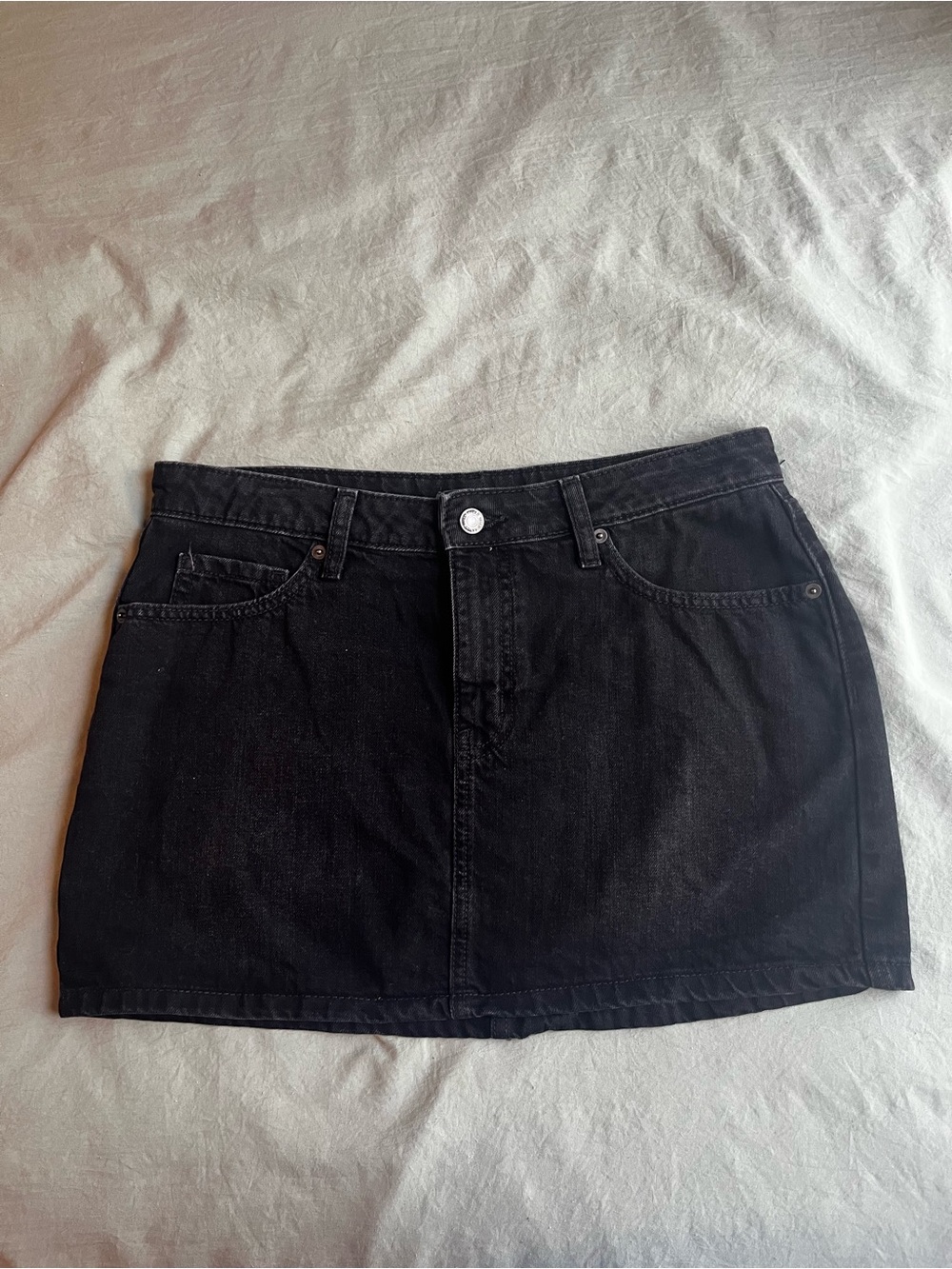 Wild Fable Black Denim Mini Skirt — Size 8!!